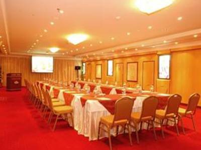 Otel Lotus Grand 4*