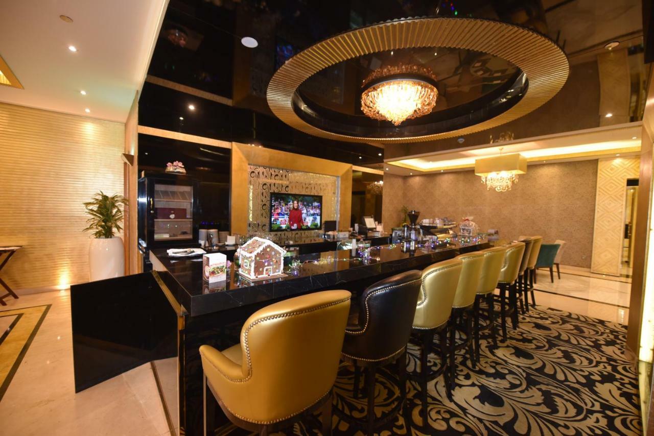 Apartment Superb Downtown Dubai, Amazing Location! *
