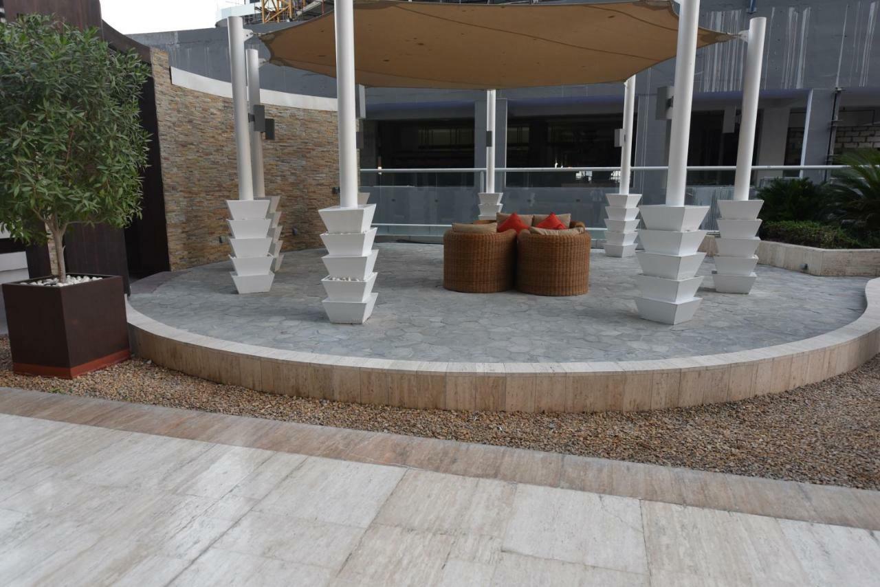 Apartment Superb Downtown Dubai, Amazing Location! *