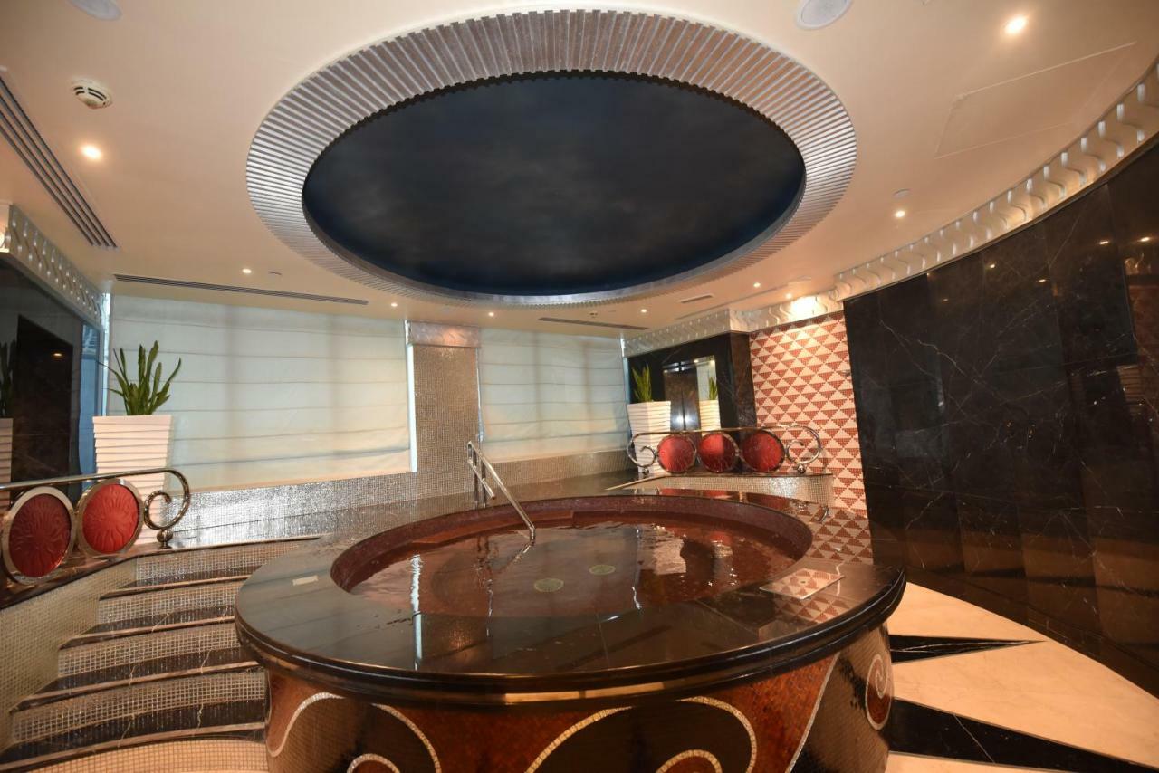 Apartment Superb Downtown Dubai, Amazing Location! *