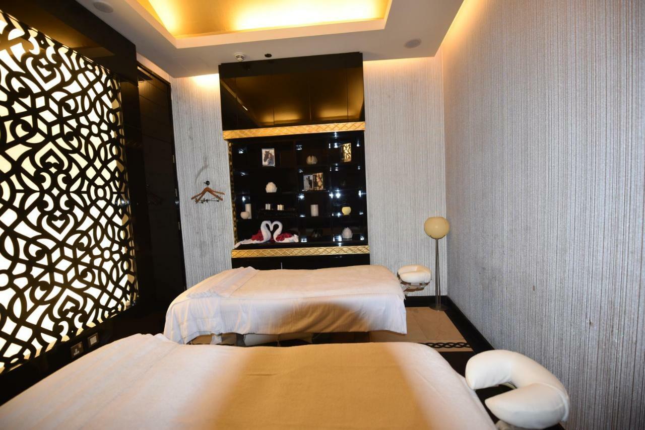 Superb Downtown Dubai, Amazing Location! Apartment *