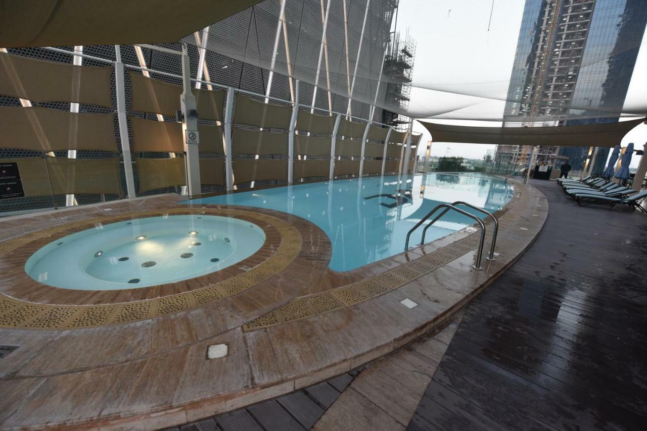 Apartment Superb Downtown Dubai, Amazing Location! *