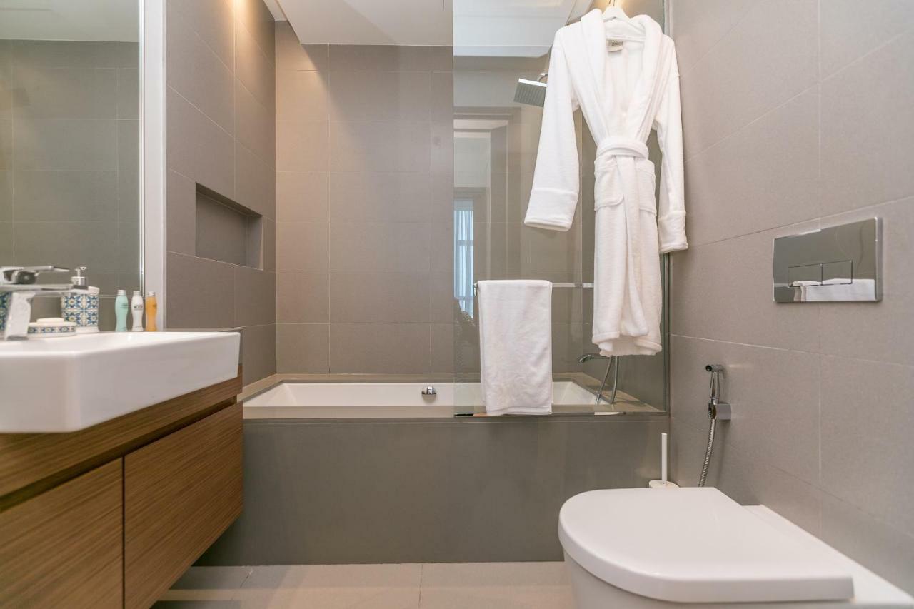 Dhh- Luxurious 1 Bed 4th Floor Quartz City Walk B1 Apartment Dubai