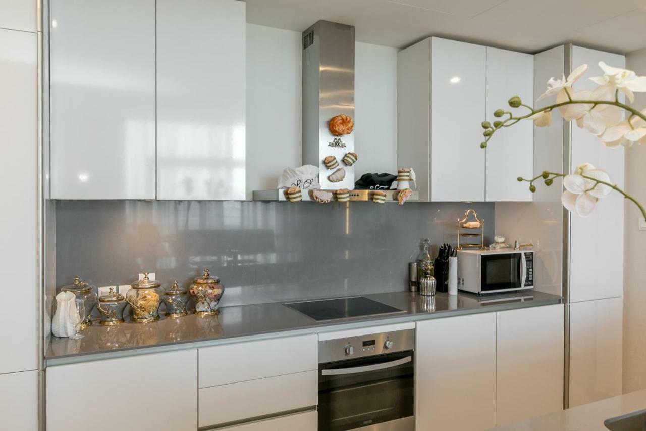 Dhh- Luxurious 1 Bed 4th Floor Quartz City Walk B1 Apartment Dubai