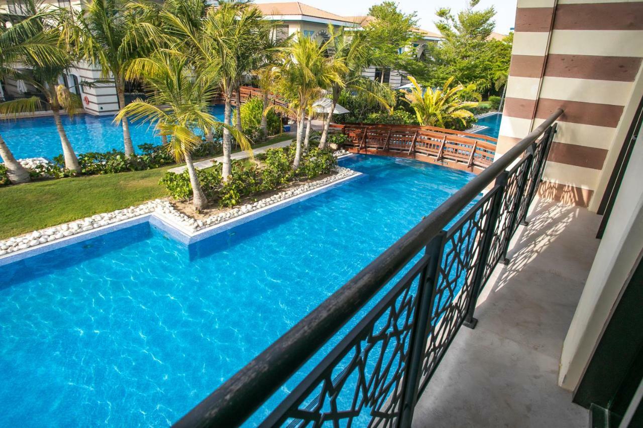 Zabeel Saray Royal Residences Lagoon