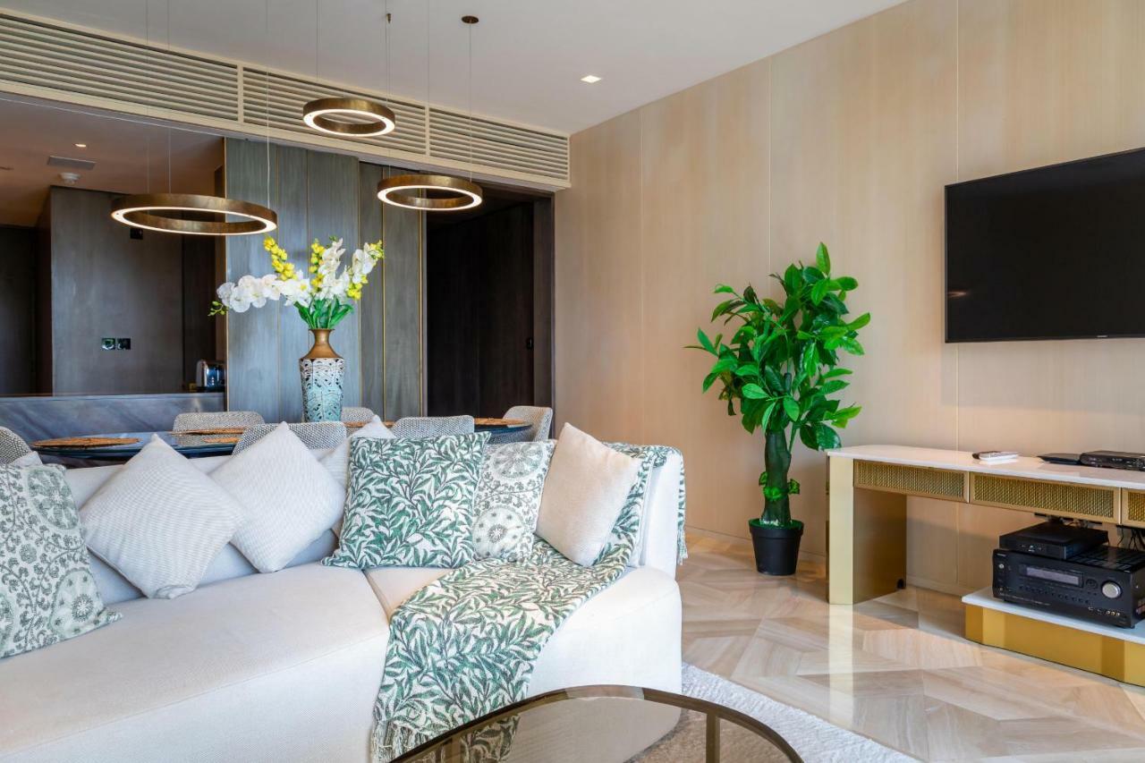 Maison Privee - Five Palm Residences *