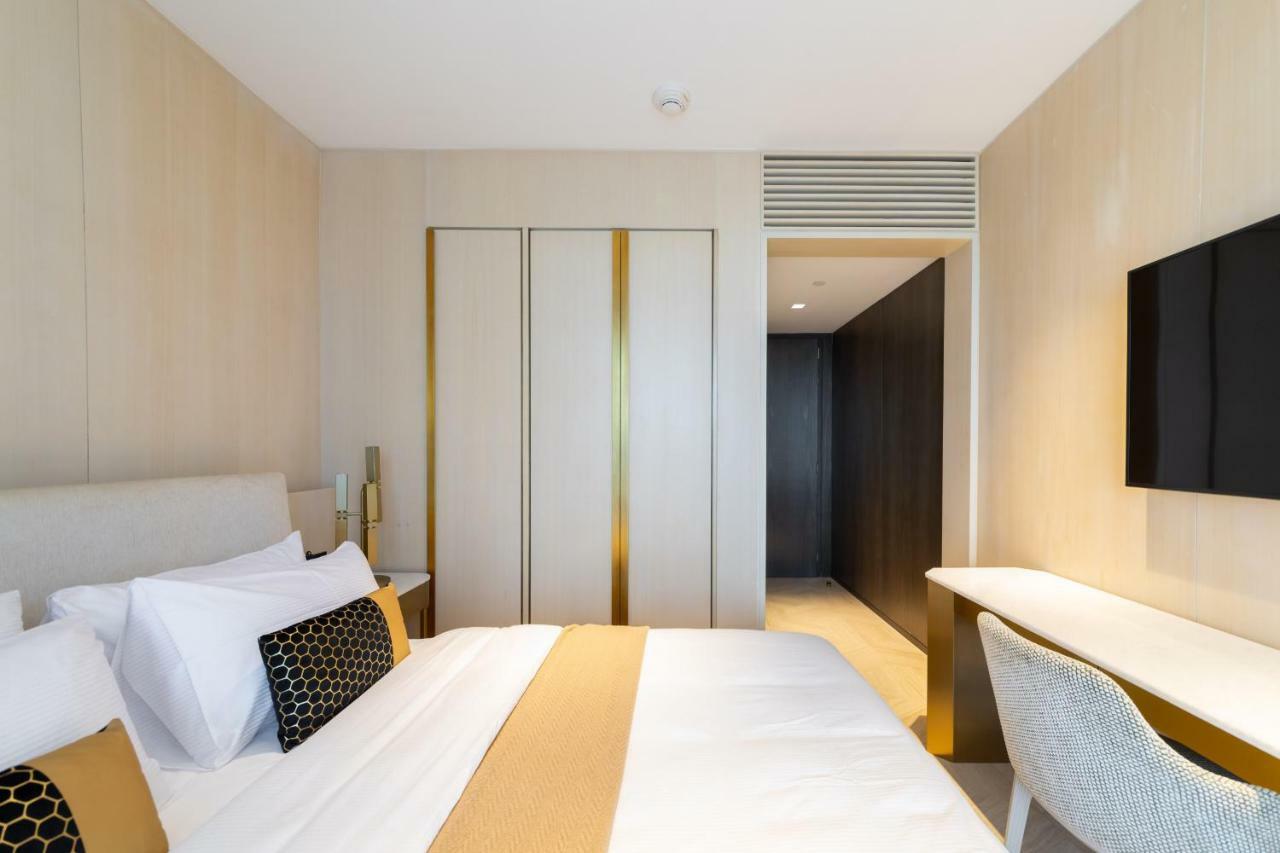 Maison Privee - Five Palm Residences Apartment *