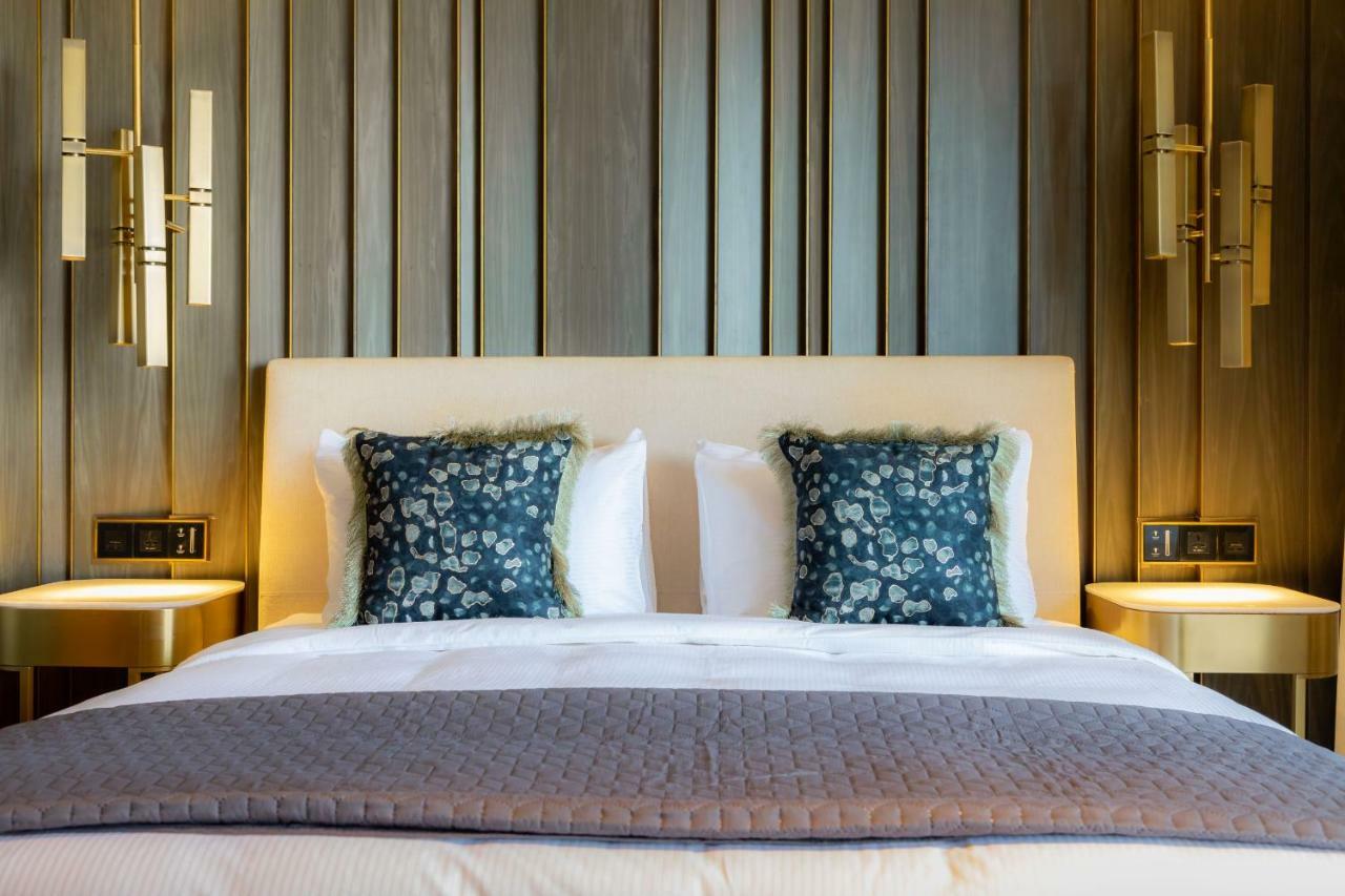 Maison Privee - Five Palm Residences Dubai