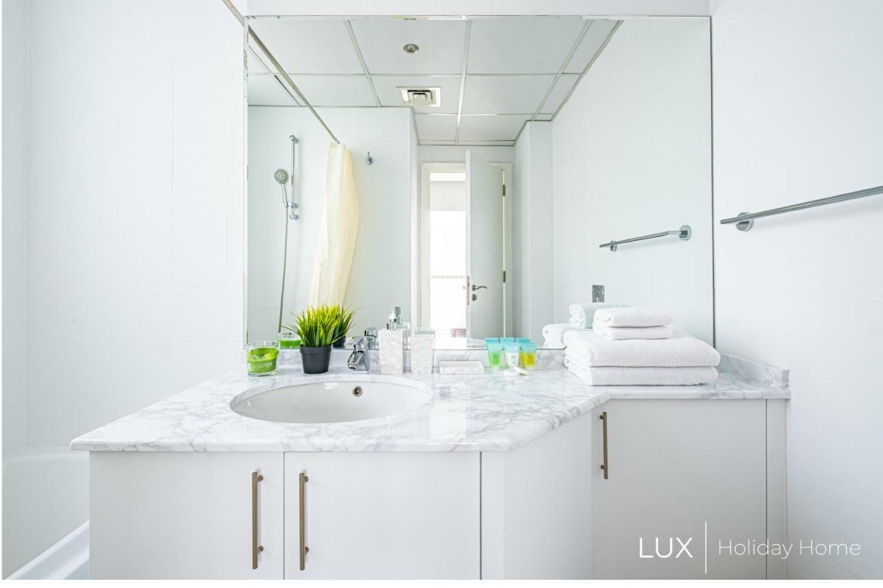 Apartment Lux - The Ultimate Lake View *