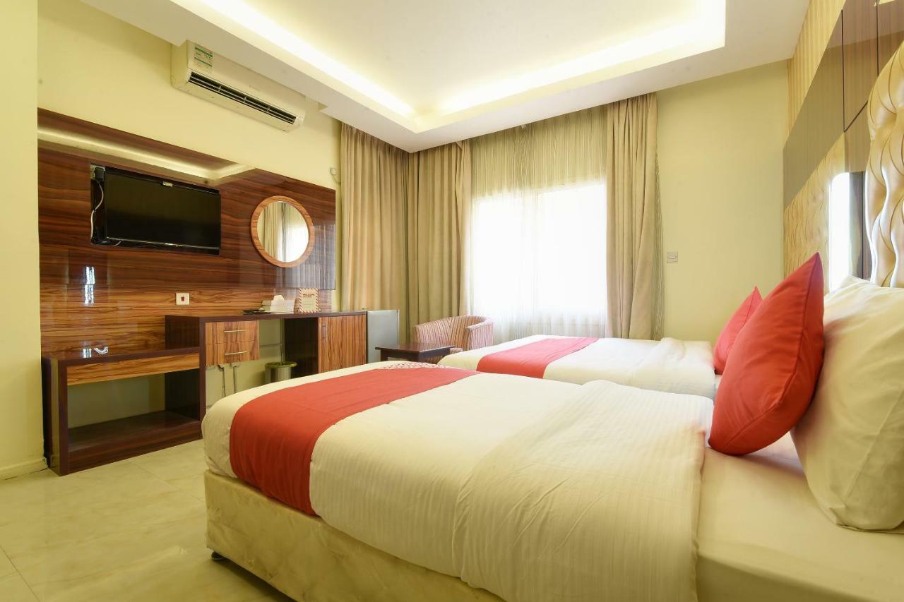 Oyo 273 Burj Nahar Hotel