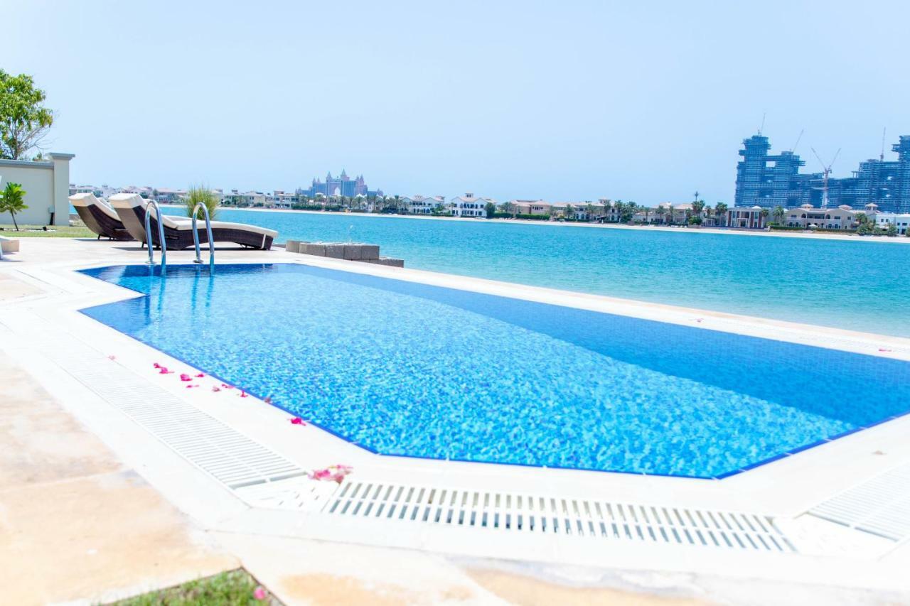 Nasma Luxury Stays - Frond D Palm Jumeirah Villa *