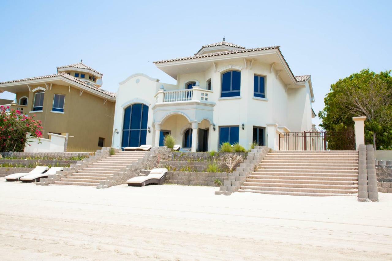 Nasma Luxury Stays - Frond D Palm Jumeirah Villa