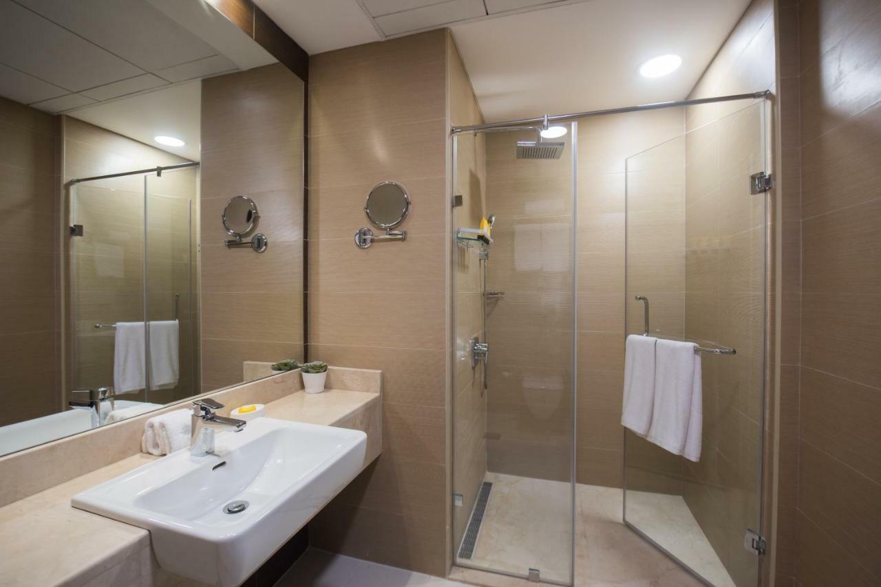 Fantastay Sparkle Tower One Bedroom Suite Marina View Dubai