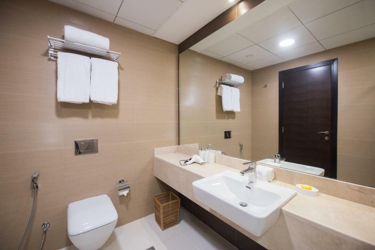 Fantastay Sparkle Tower One Bedroom Suite Marina View Apartment