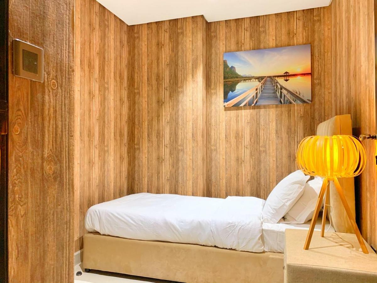 Private Beach Luxurious Kingdom Of Sheba Resort