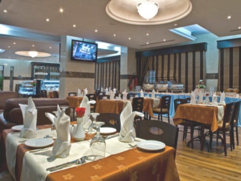 Rose Garden - Al Barsha, Near Metro Station 3* Dubai
