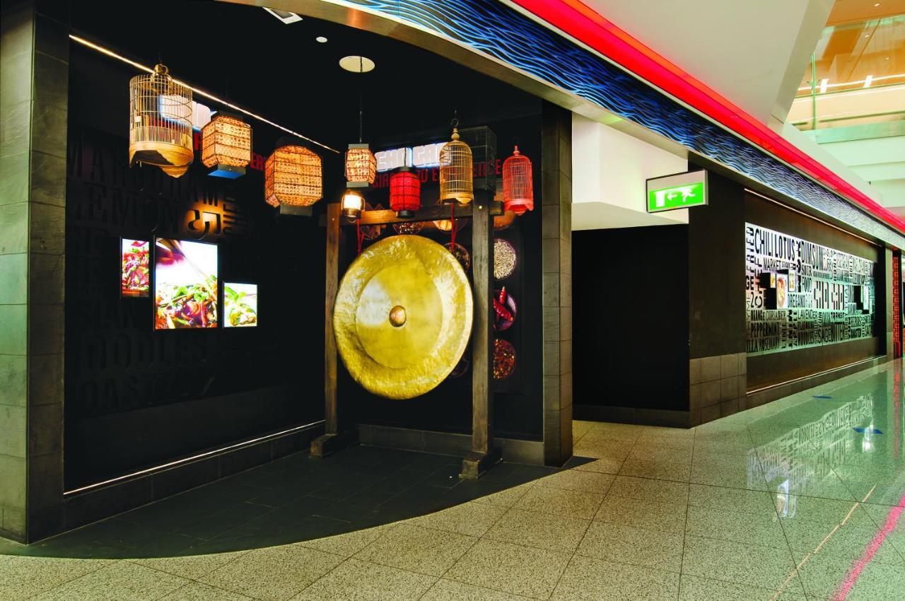 International Terminal 5*