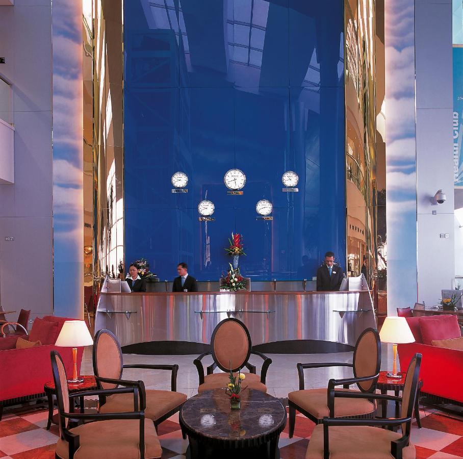 Hotel International Terminal 5*