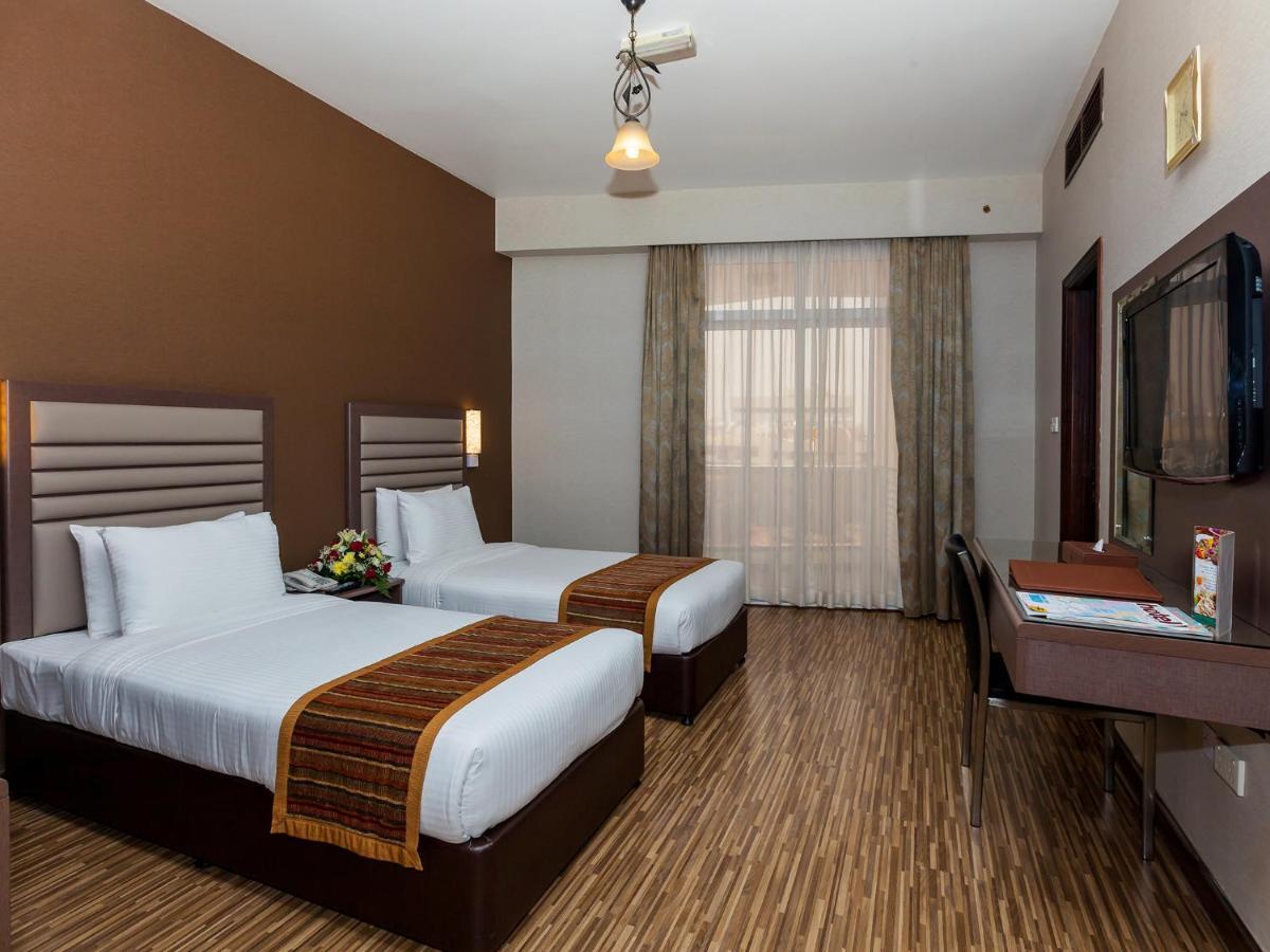 Wave International Hotel 2*