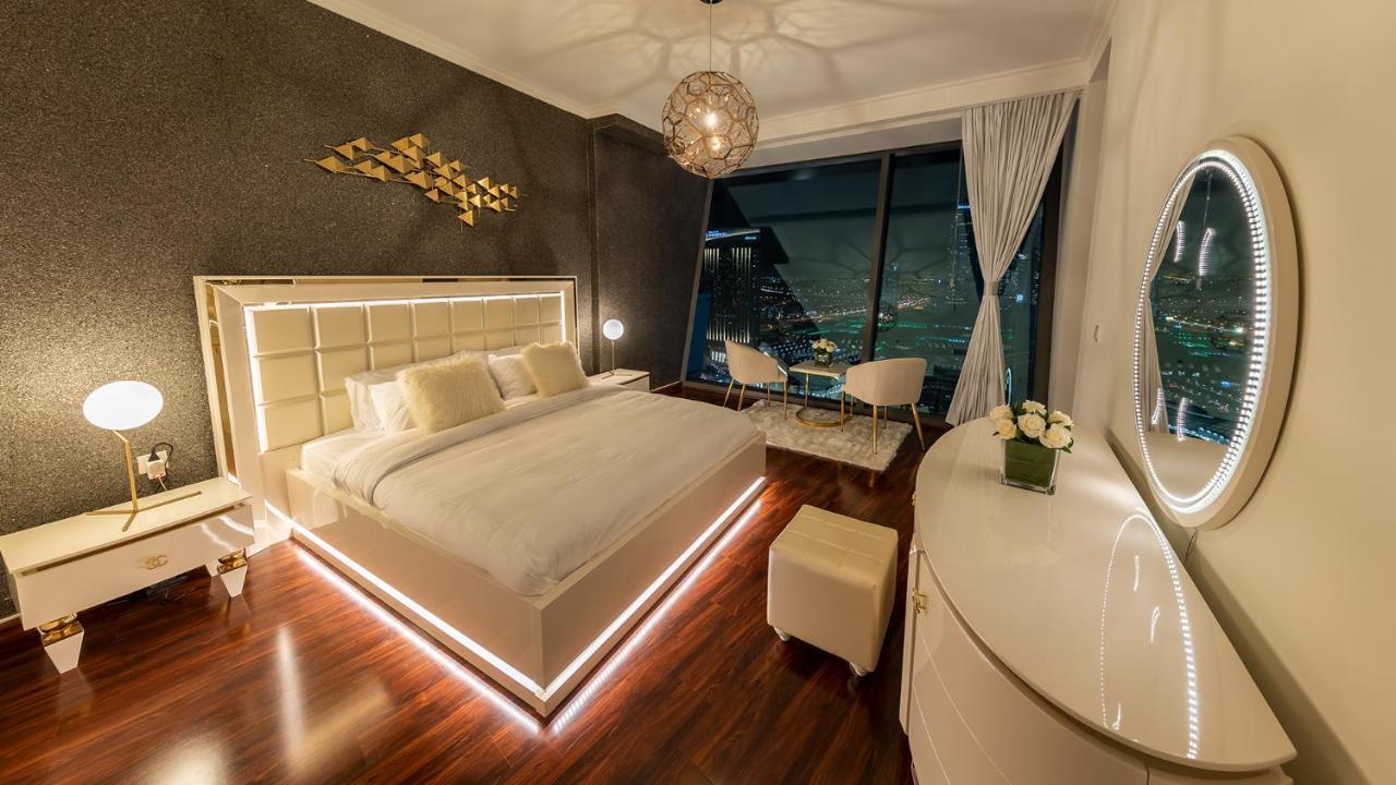 Lavista Holidays - Burj Vista