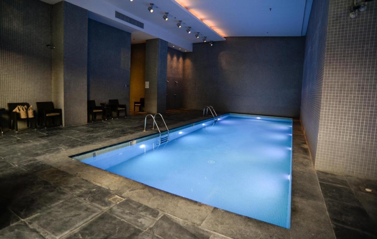 Central Place 2br Limestone House, Link To Ritz & Gate Ave Apartamento Dubai
