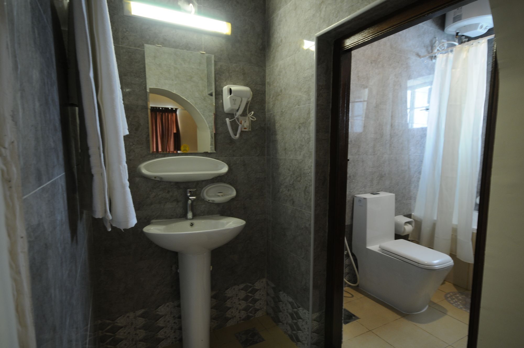 Hotel Capital O160 Lumbini Dream Garden Llc