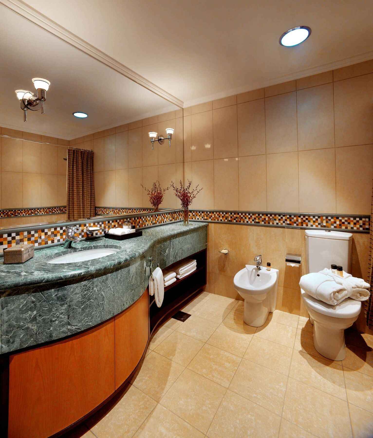 Grand Hyatt 4*
