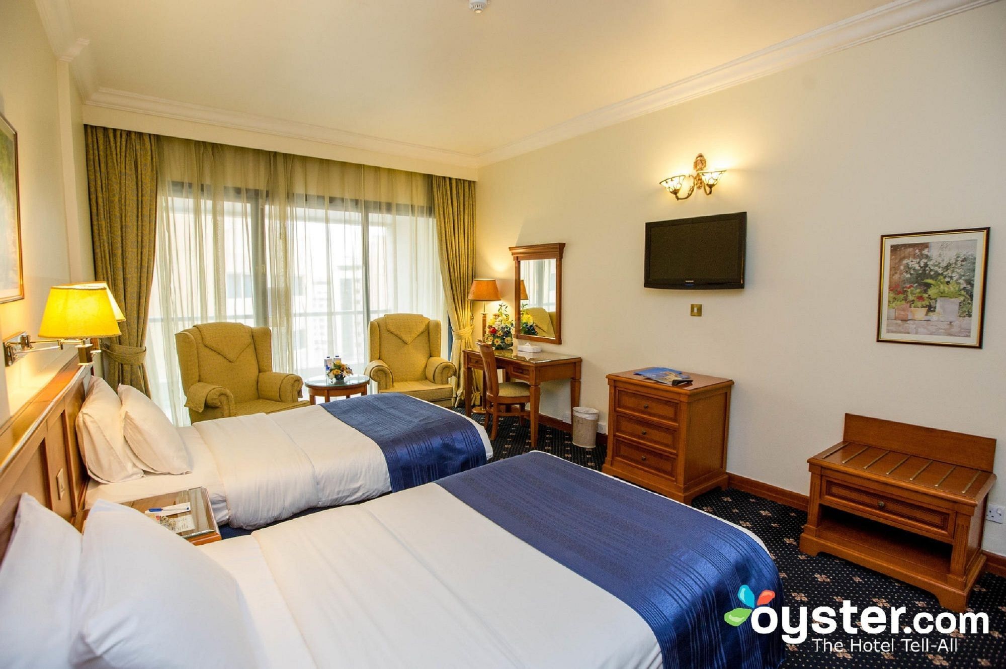 Rolla Aparthotel 3*