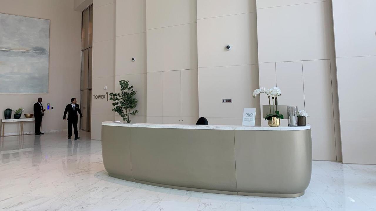 Lavista Holidays - Burj Vista *