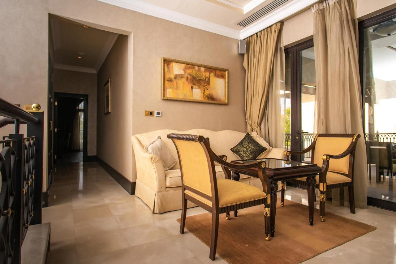 Zabeel Saray Royal Residences Lagoon Villa Dubai