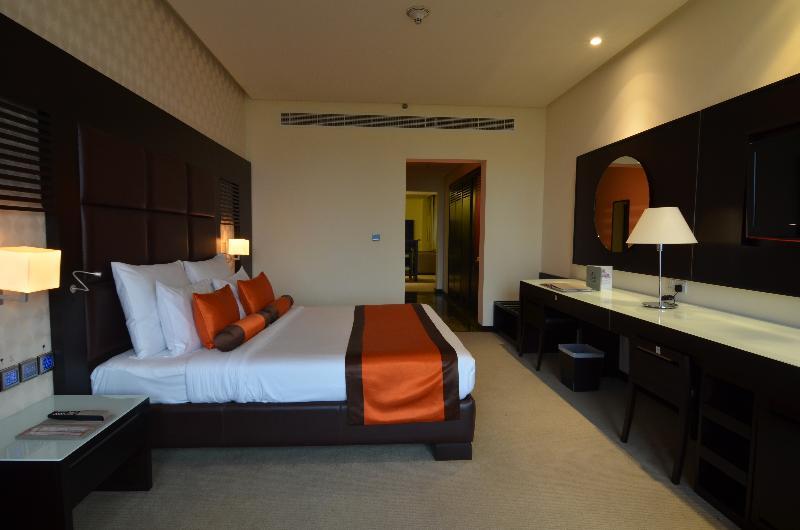 Hues Boutique Hotel 4*