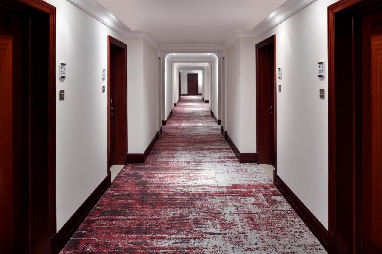 Moevenpick & Bur Otel