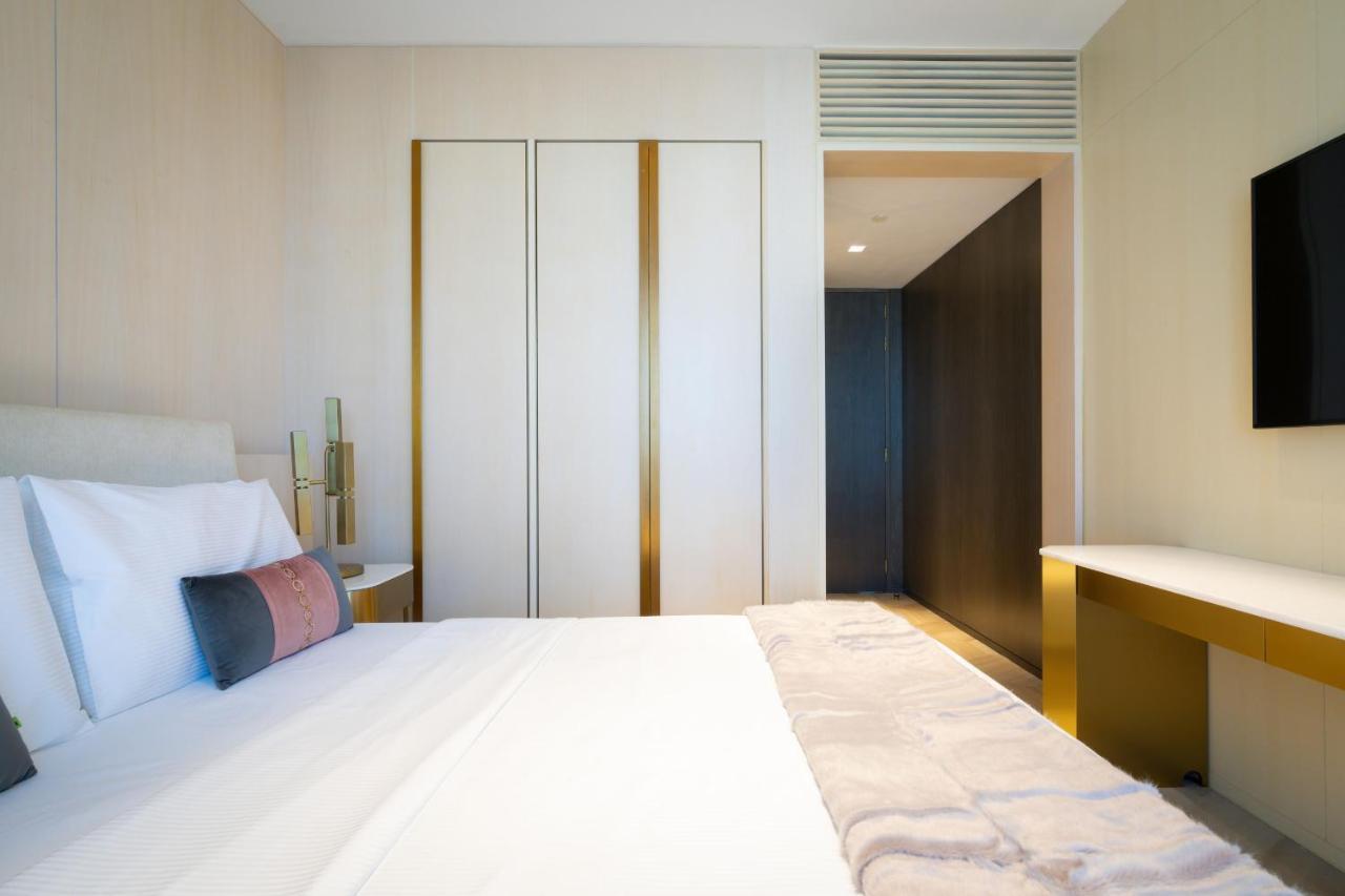Maison Privee - Five Palm Residences Apartment