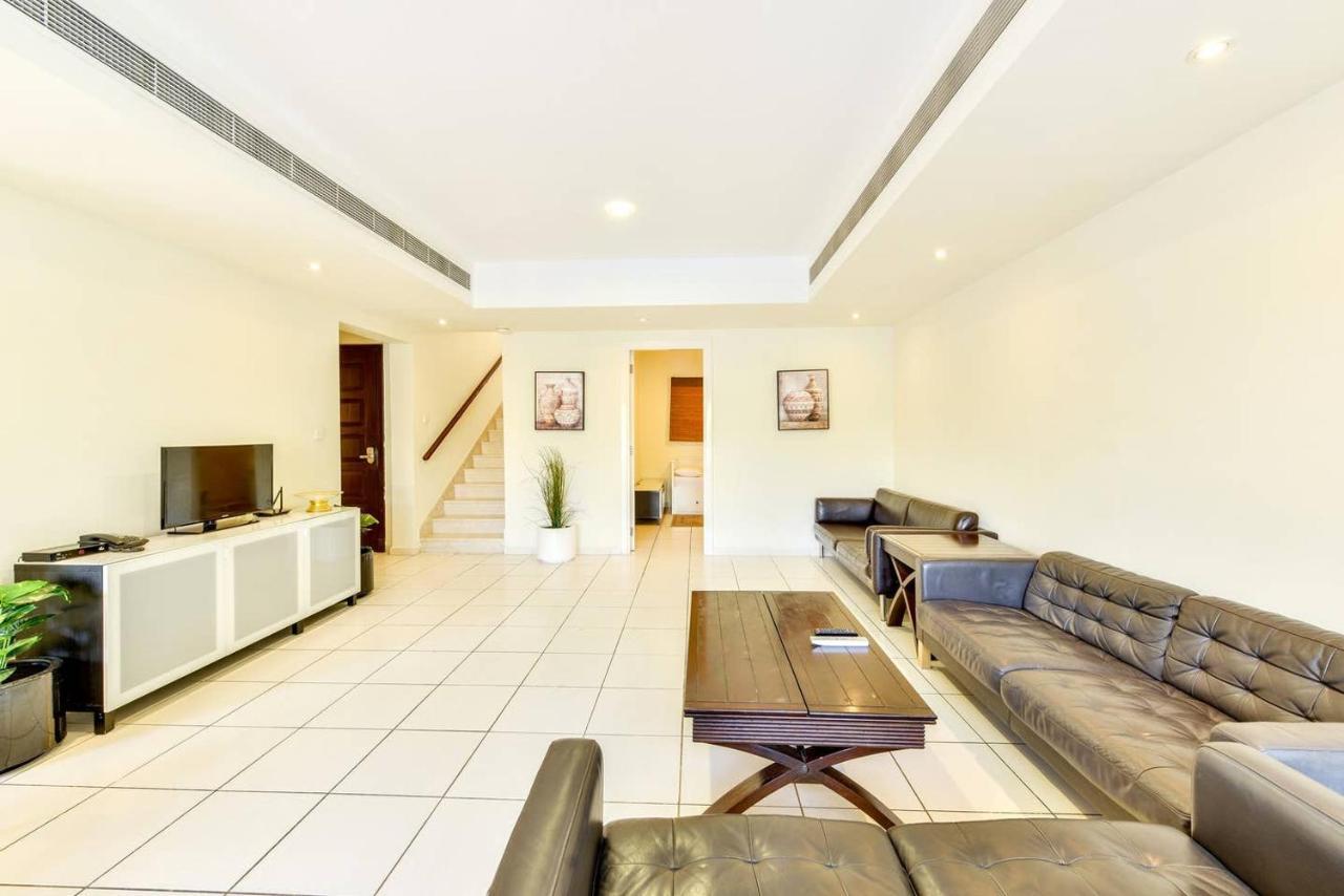 Medlock * Dubai