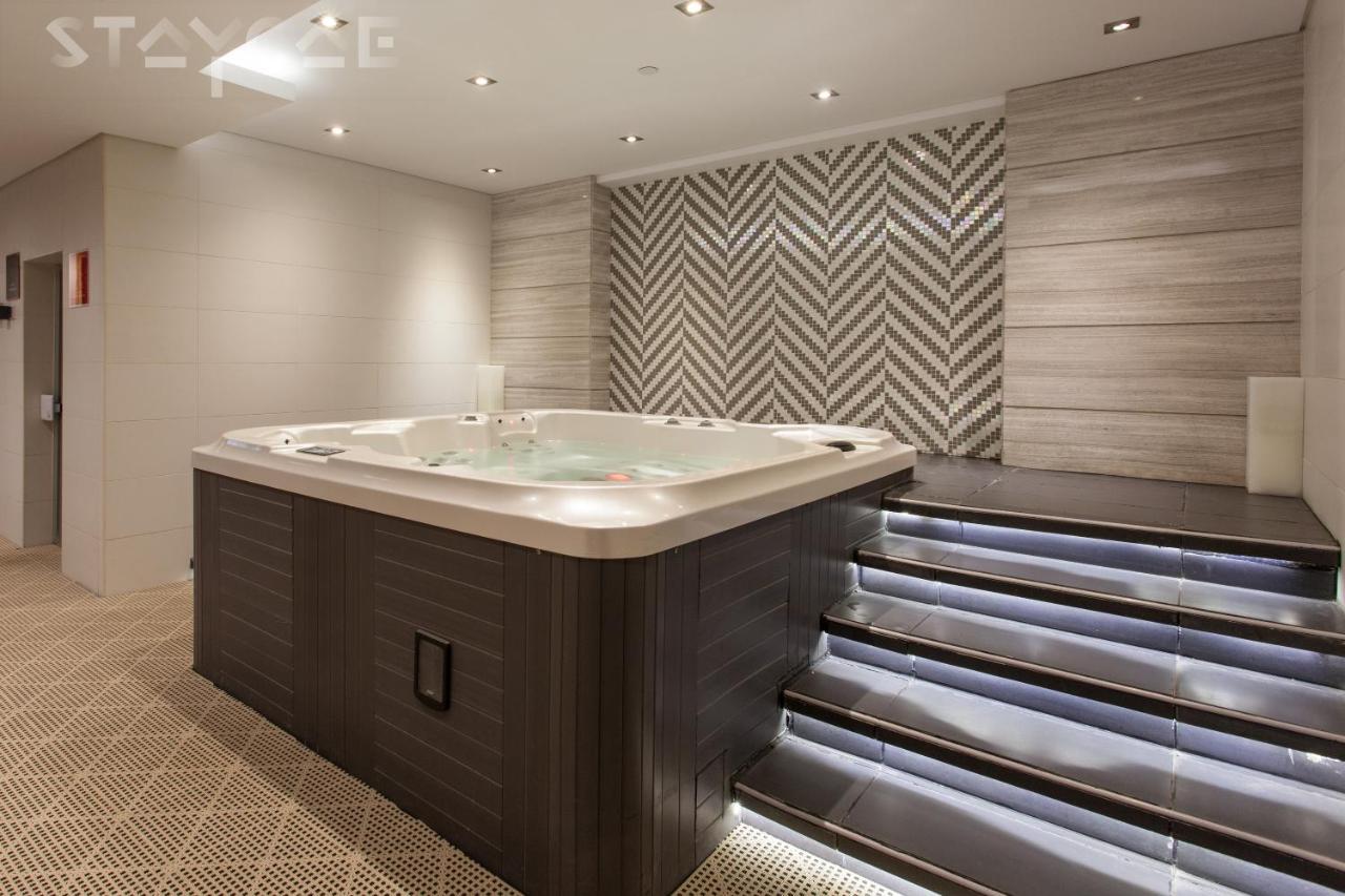 Staycae - Capital Bay Apartment Dubai