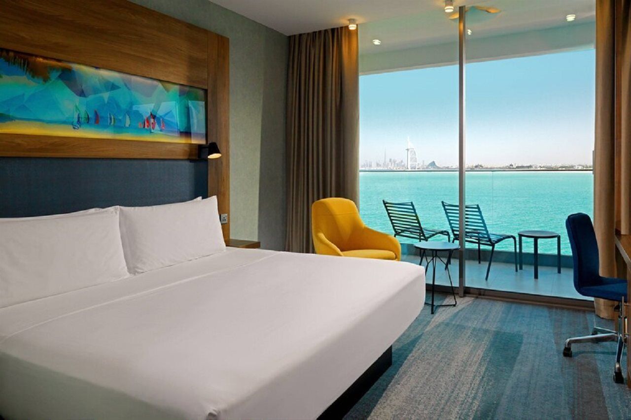 Resort Aloft Palm Jumeirah 4*
