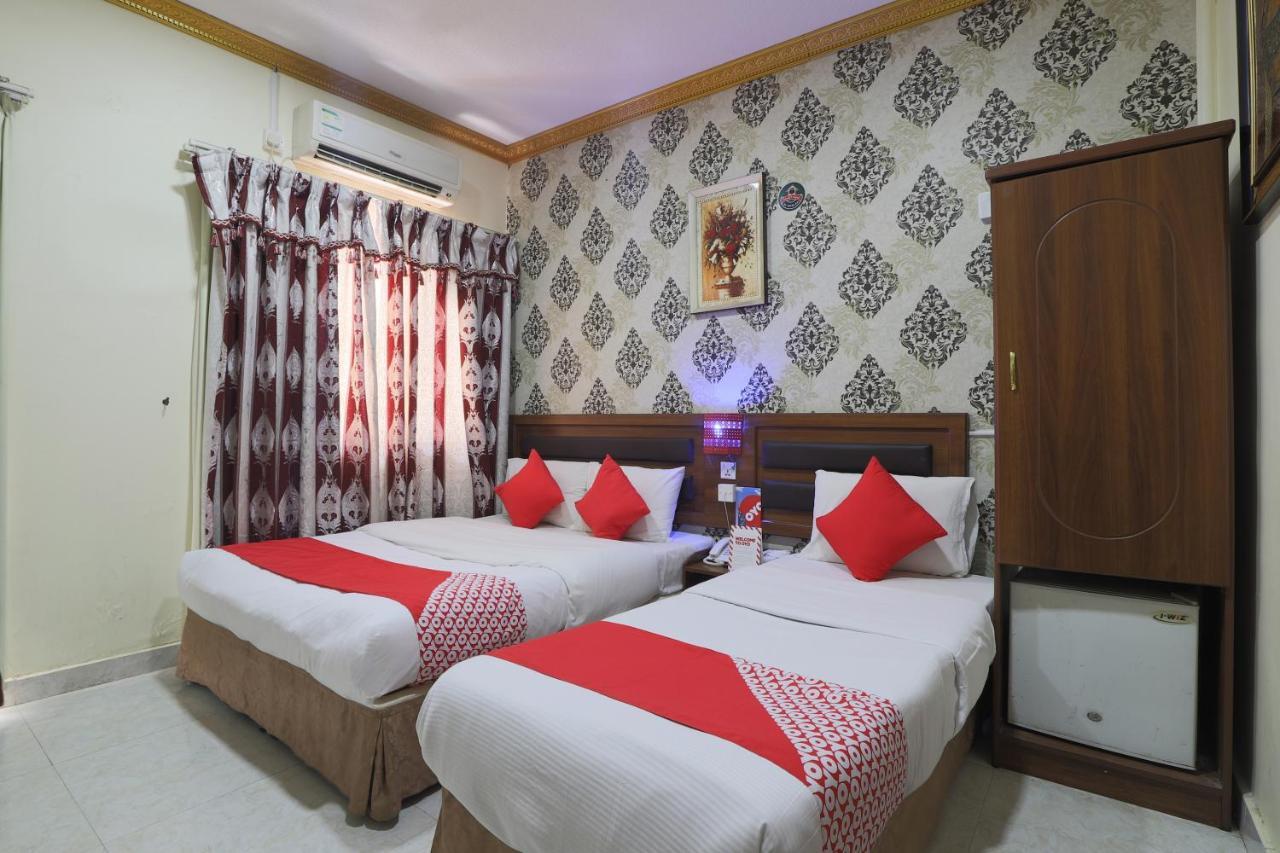 Hotel Oyo 335 Remas Llc *