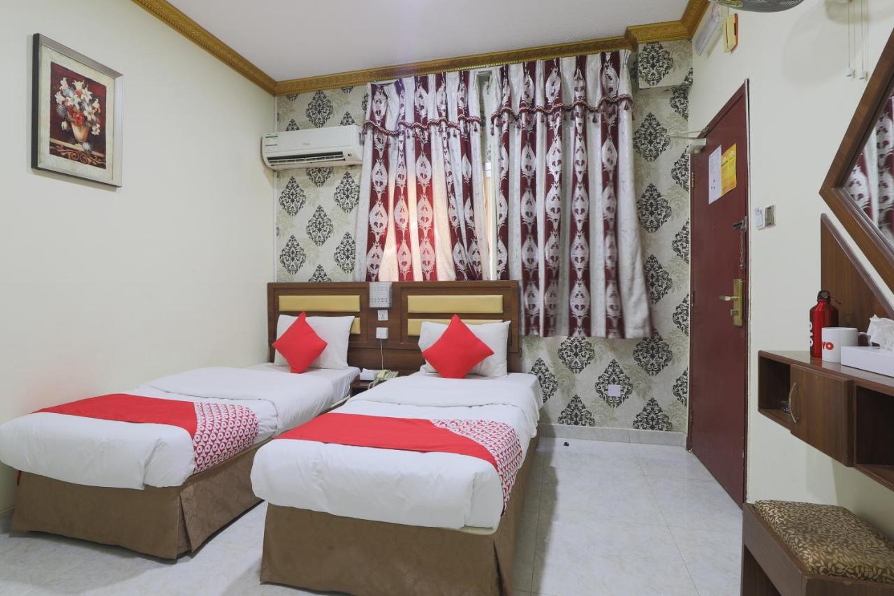 Hotel Oyo 335 Remas Llc