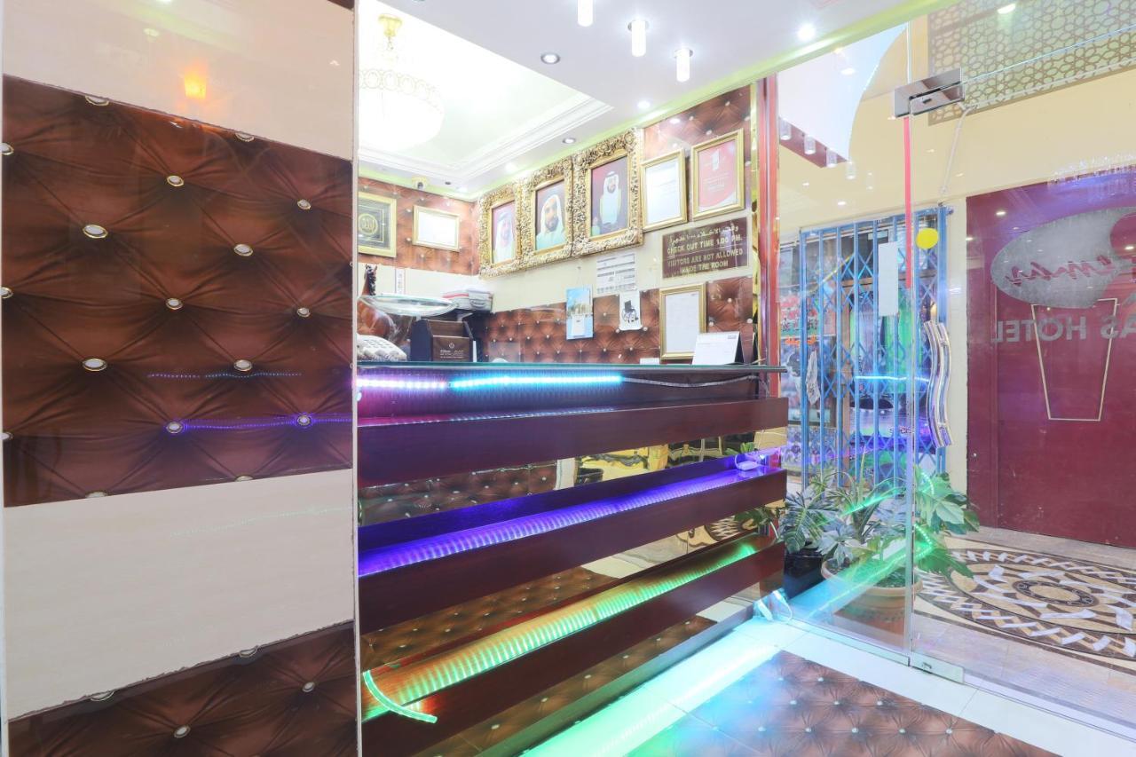 Oyo 335 Remas Llc Hotel *