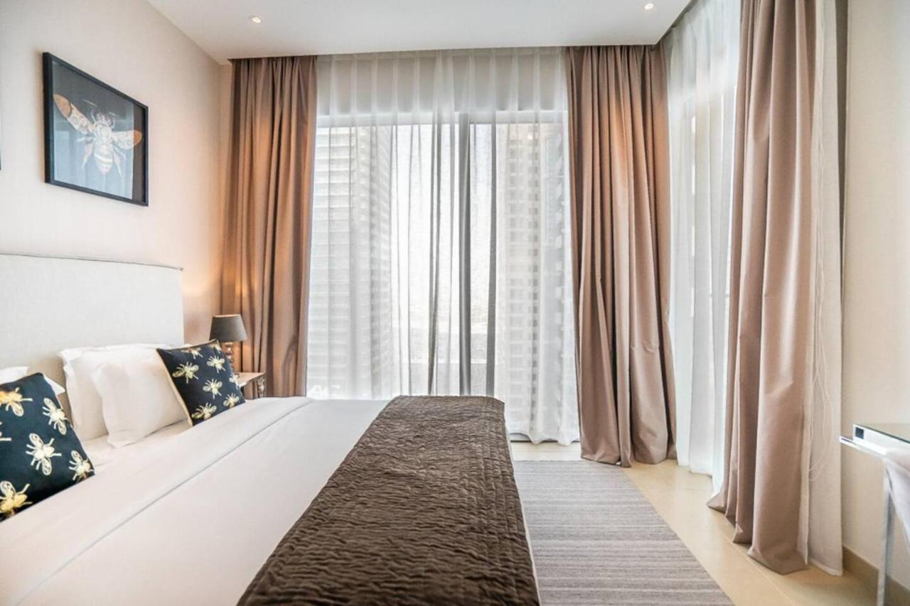 Luton Vacation Homes Marina Gate Tower 2 *