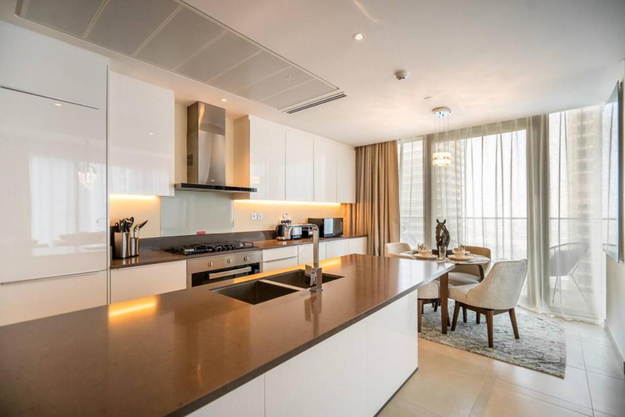 Luton Vacation Homes Marina Gate Tower 2 * Dubai