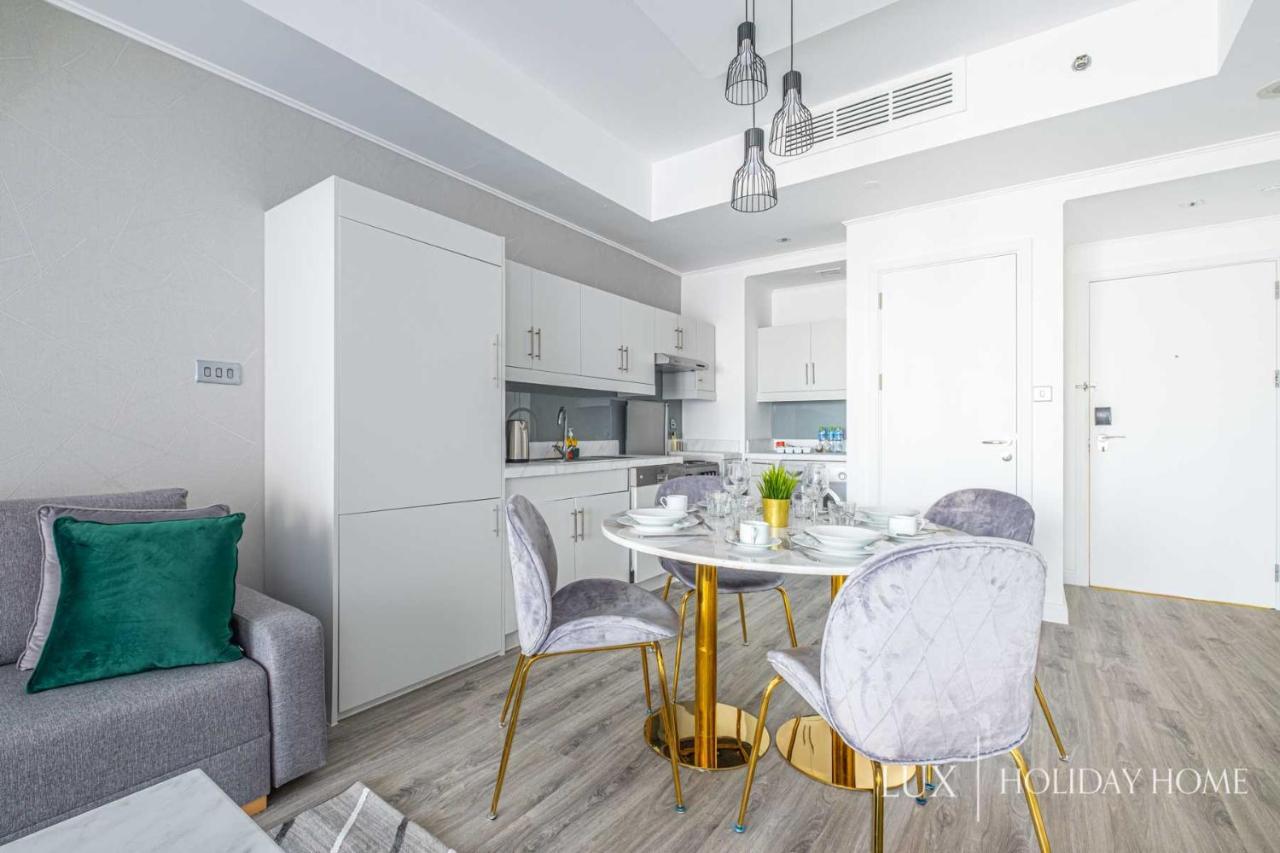 Lux - Ibn Battuta Apartment