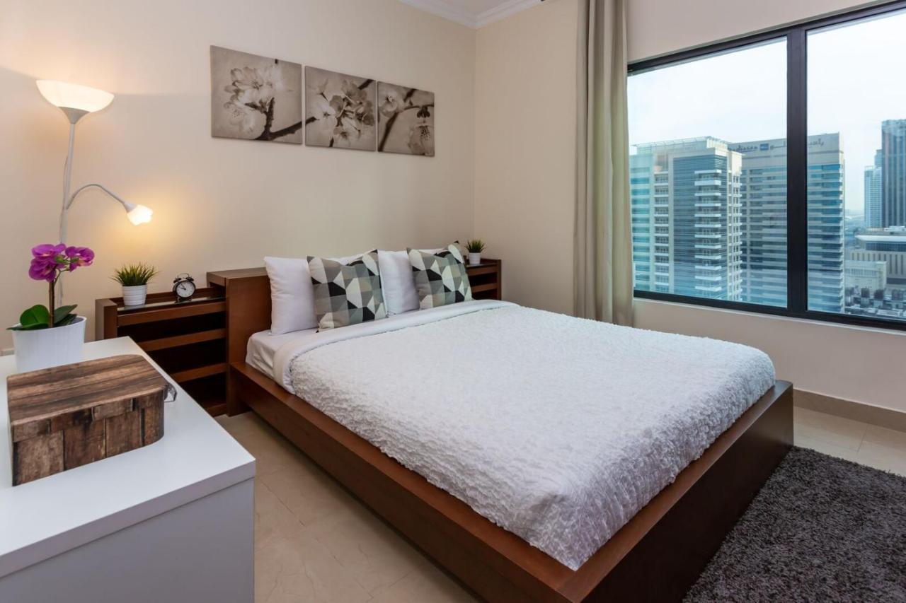 Higuests - Modern In Marina With Pool And Gym * Dubai