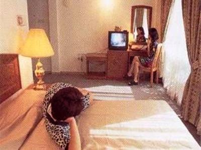 Hotel Queen's 2*