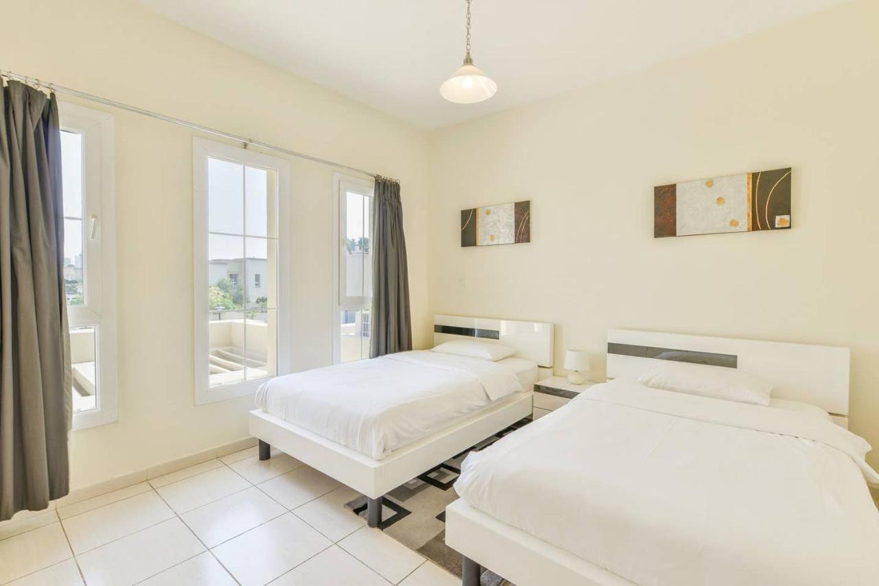Medlock * Dubai