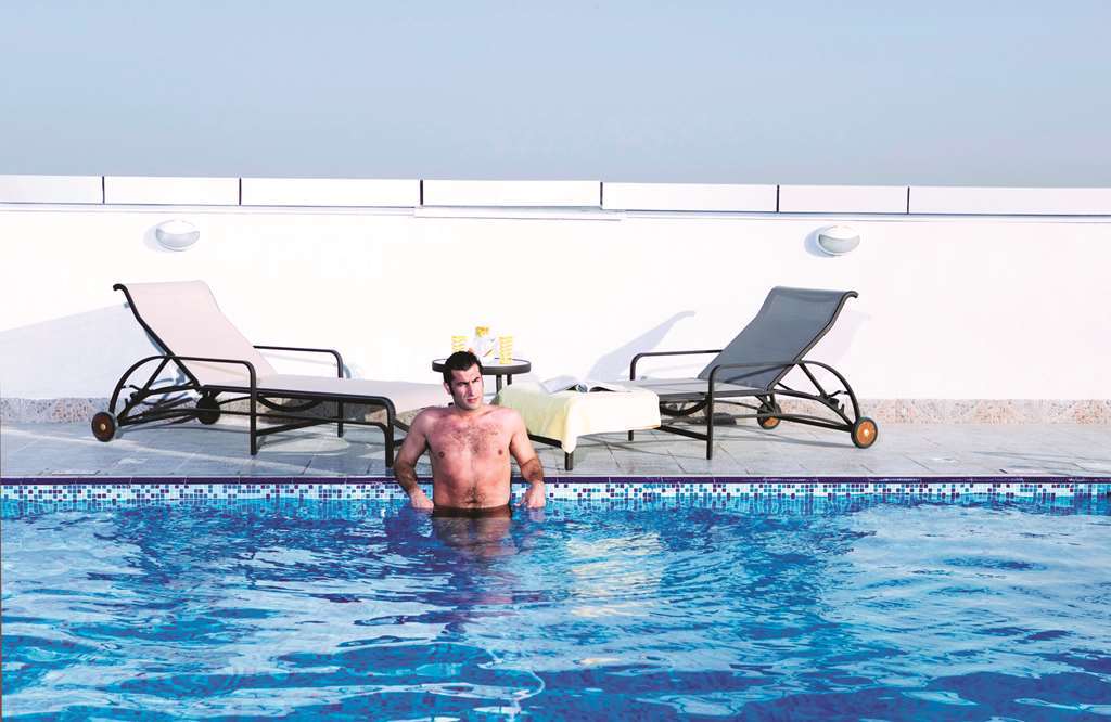 Apart Otel Time Topaz Dubai