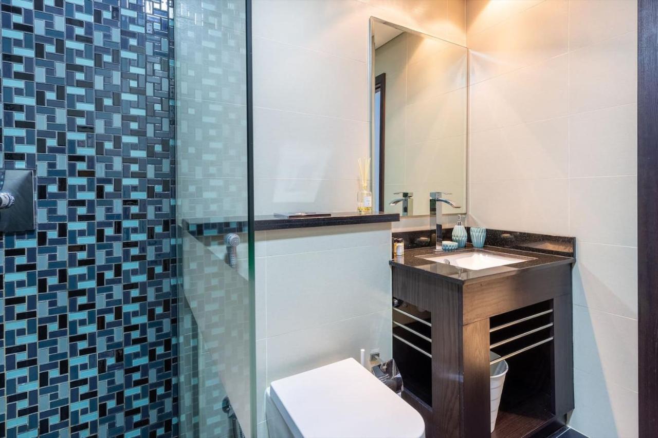 Astonishing 1br In Fabulous Cayan Tower * Dubai