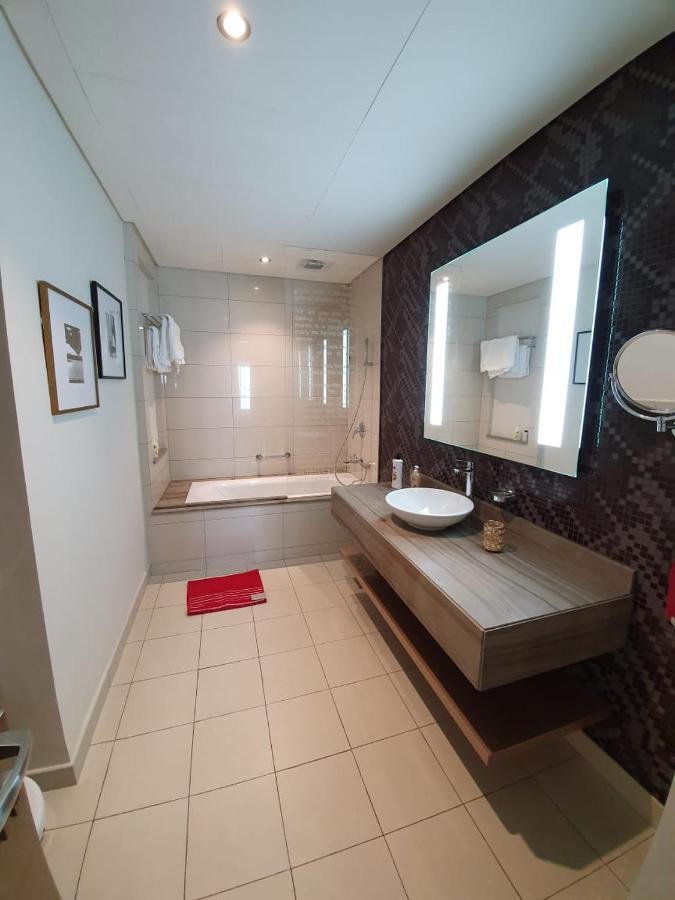 Damac Royale Apartment Dubai