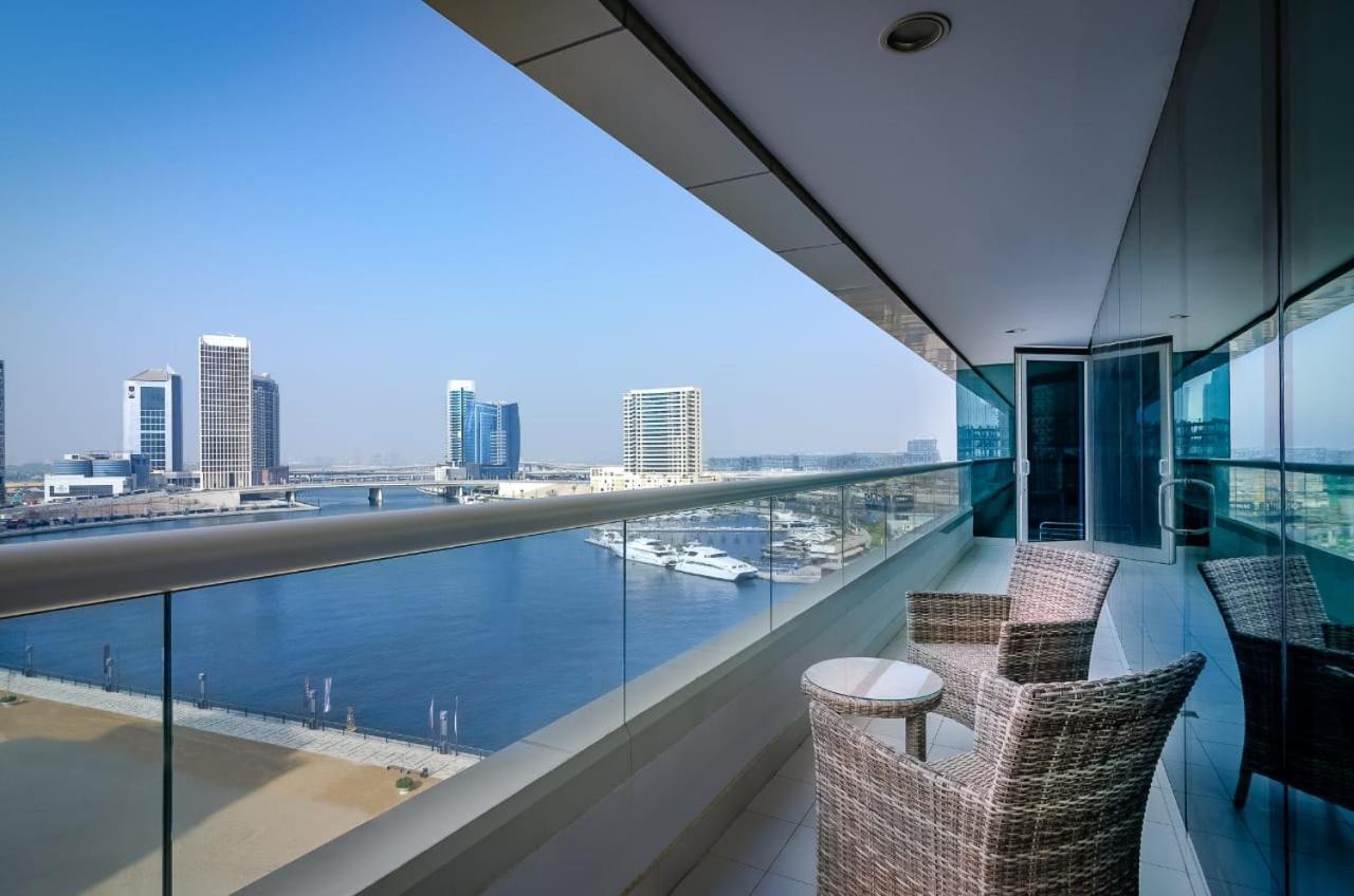 Oskena - Waterfront Downtown * Dubai