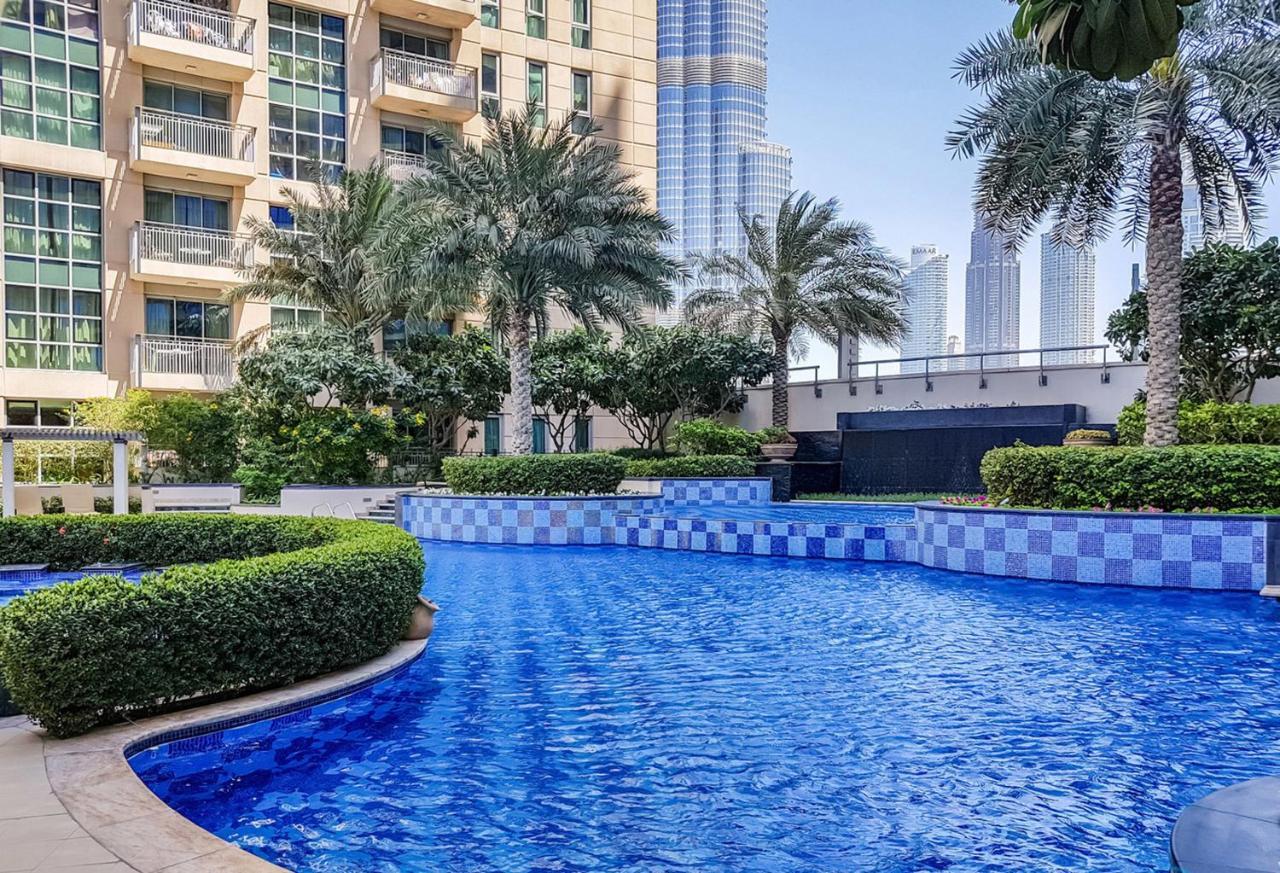 Oyo 398 Standpoint Tower A , 1 Br *